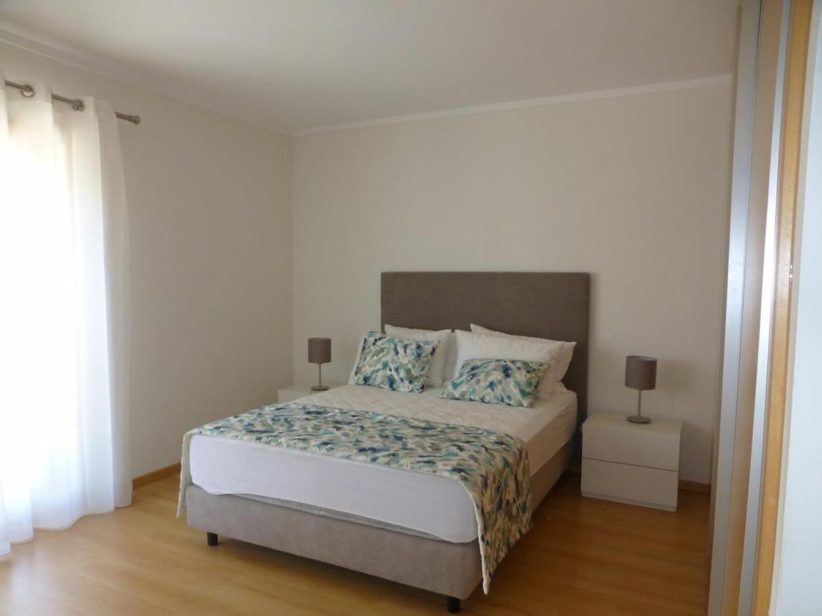 Algarve T2 Apartment With Pool And Balcony In Ольян Экстерьер фото